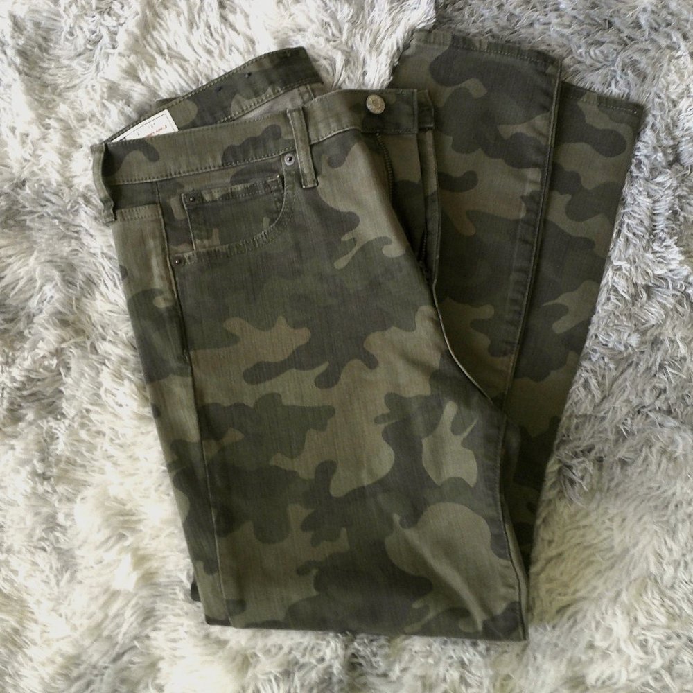 GAP Skinny Ankle High Rise Jean